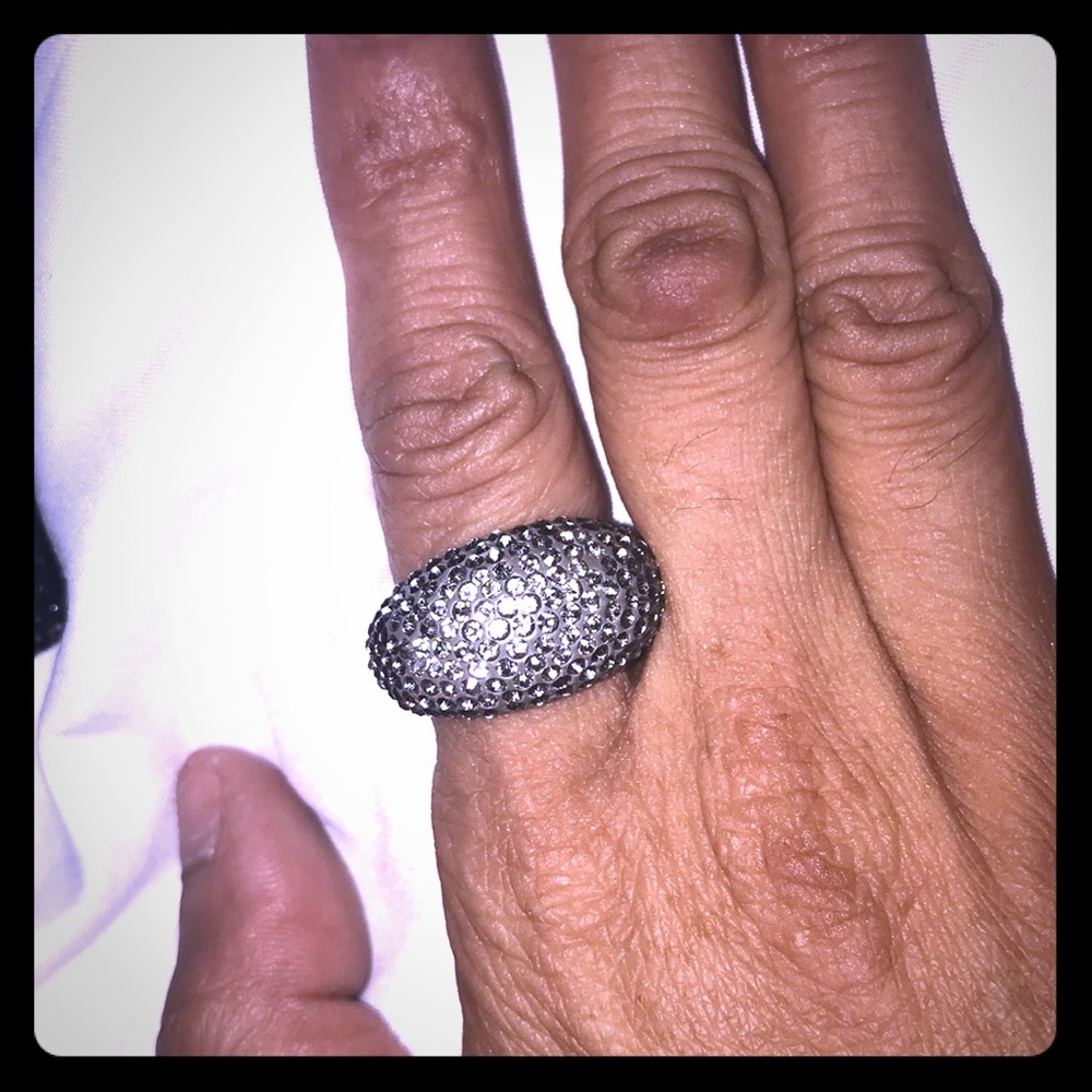 Black dome ring